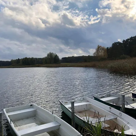 Vogtis-ferienhaus-am-glammsee 別荘